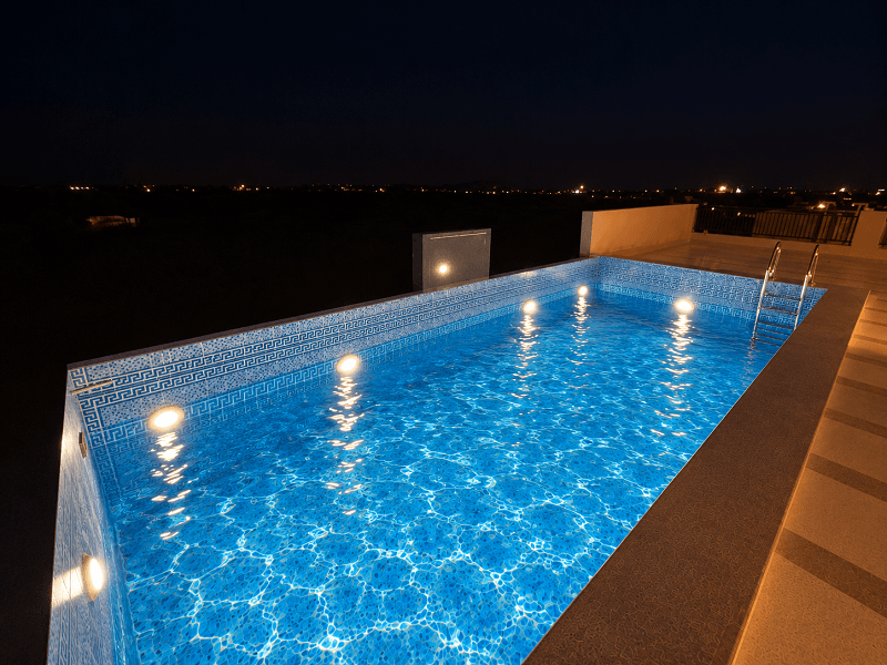 Hotel Swimming Pool